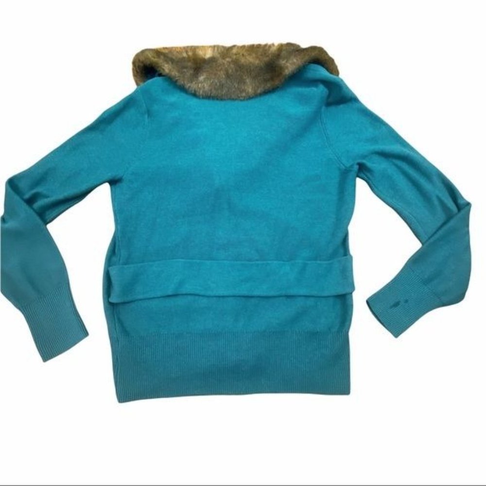 CAbi Tearoom Cardigan w/faux fur collar removable Medium Teal Green EUC - Picture 13 of 14